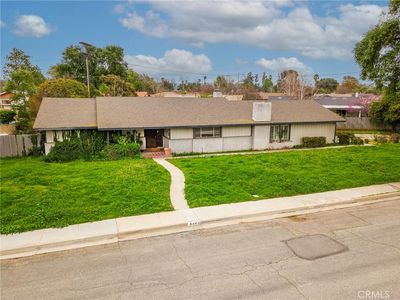 5464 Grassy Trail Dr, Riverside, CA, 92504