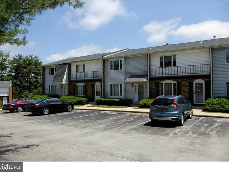 1st image of 3415 Hillock Ln