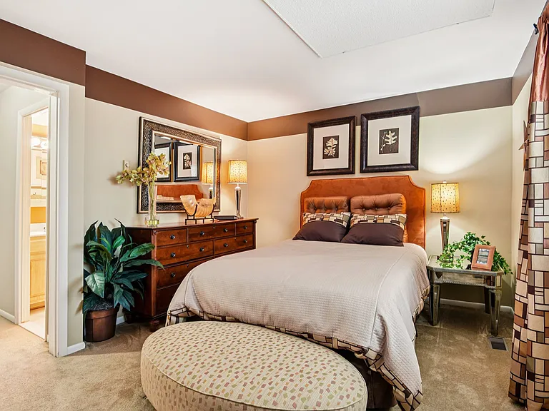 Howard Hills Rental Townhomes and Duplexes — Photo 80