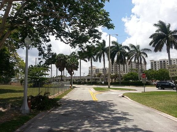 4th image of 209 Florida Ave