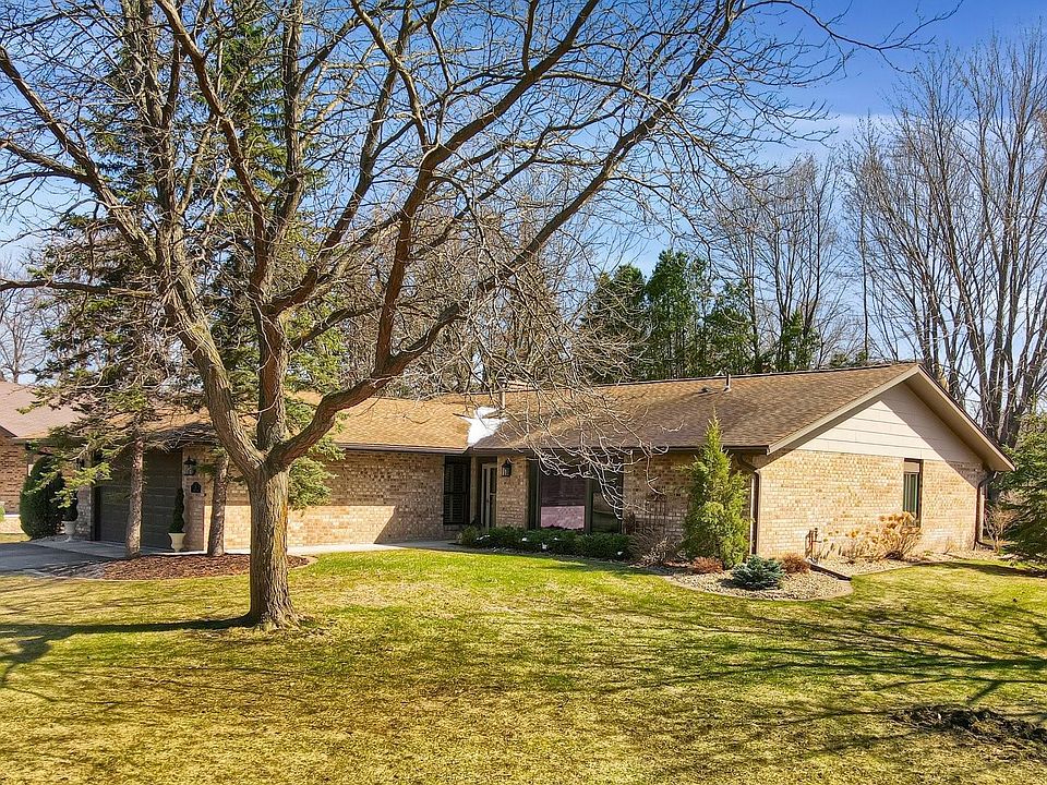 1st image of 24 Jewel Ln N