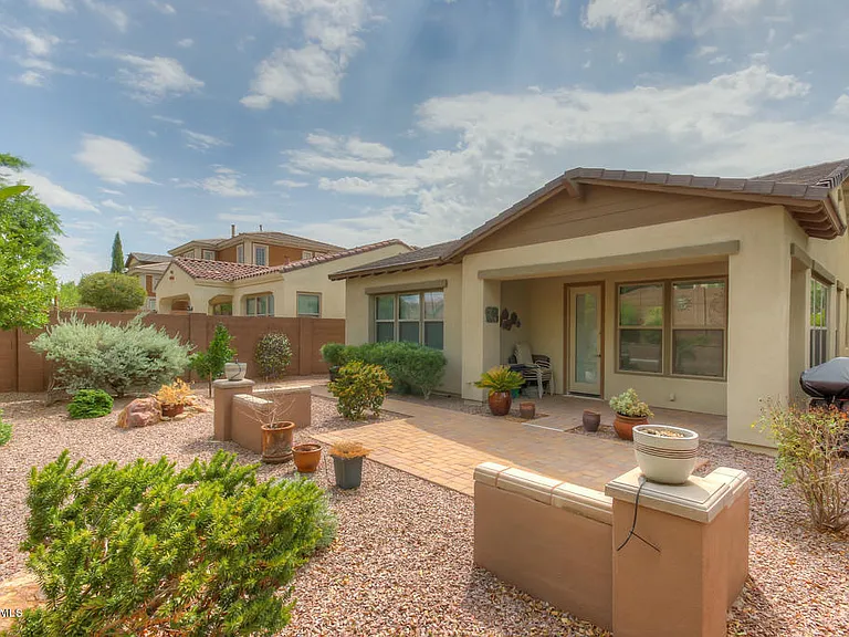 20912 W Ridge Rd — Photo 21