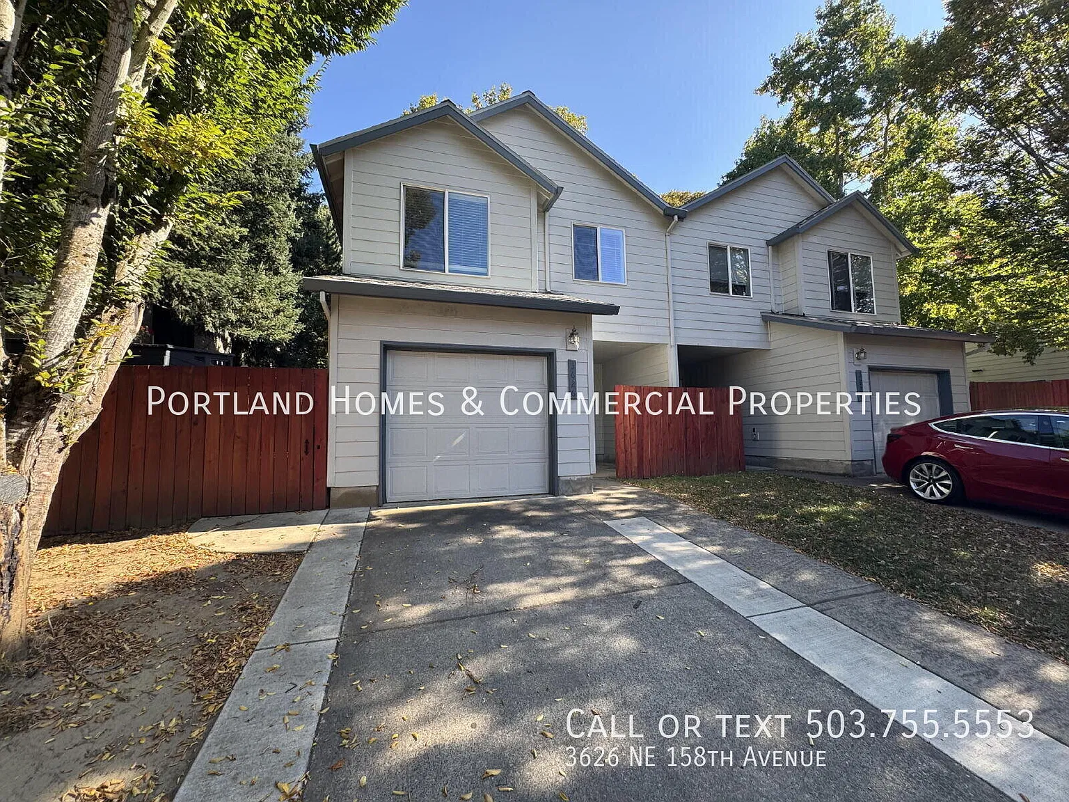 3 Bed 2.5 Bath NE Duplex with Fenced Backyard — Photo 1