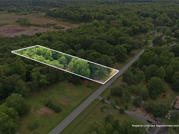 4th image of 1078 River Rd