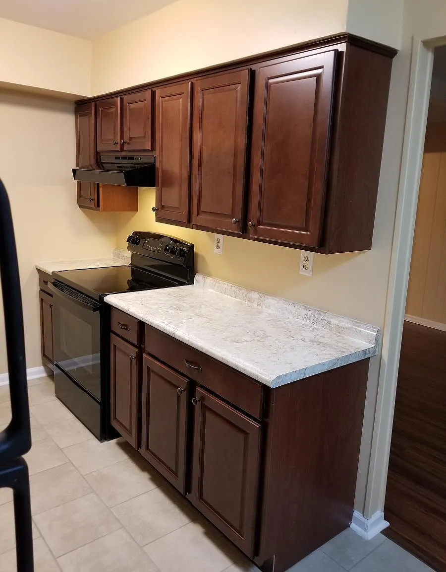 3 bed, 1179 sqft, $1,484 — Photo 4
