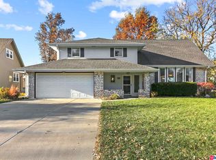14729 Harvey Oaks Ave, Omaha, NE 68144
