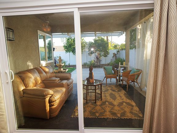 Meals outside anytime