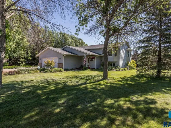 6204 N Purple Martin Ave, Sioux Falls, SD 57107