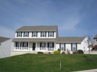 640 Strayer Dr, Windsor, PA 17366
