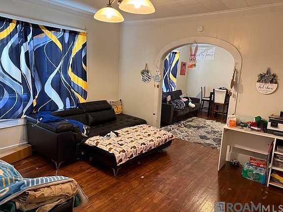 5th image of 526 N 24th St