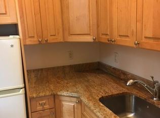 240 E 81st St APT 2N, New York, NY 10028