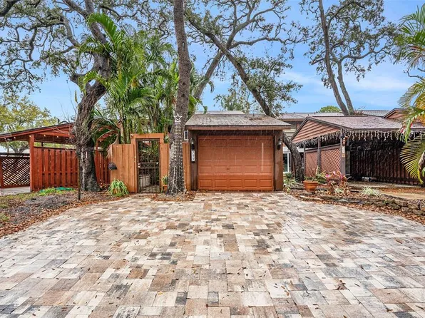 799 FAIRWOOD LANE, CLEARWATER, FL 33759