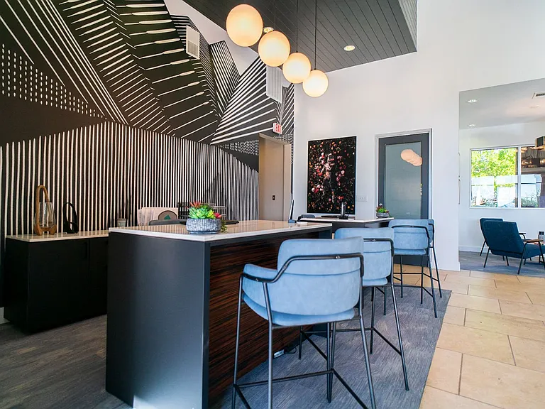 10x Living at Grandview — Photo 5
