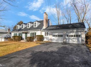 2409 E Gate Dr, Silver Spring, MD 20906