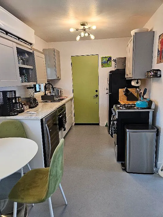 1 bed, 1.0 bath, 493 sqft, $2,200 — Photo 2