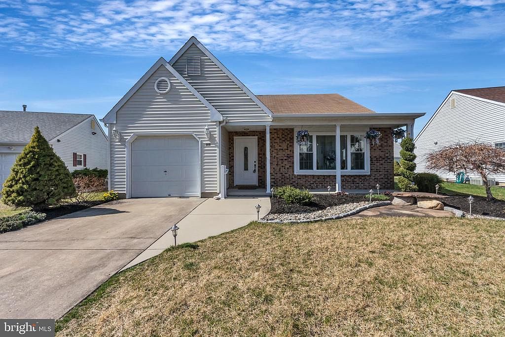 315 Holiday City Blvd, Williamstown, NJ 08094 Zillow