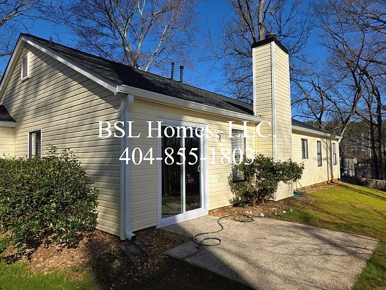 911 River Rock Dr — Photo 18