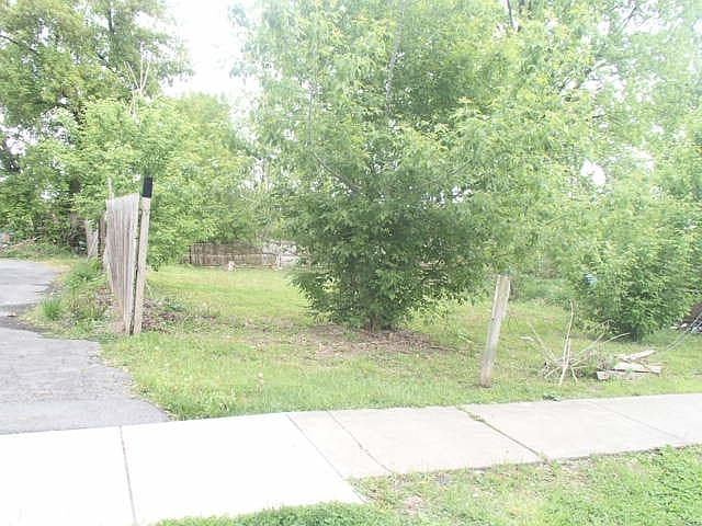1st image of 620 Hawley Ave