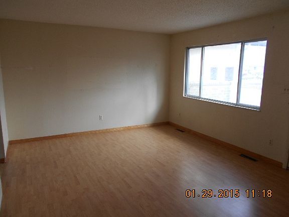 3rd image of 3107 22nd Ave