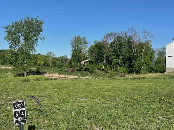 1956 Campfire Dr E, Waconia, MN 55387