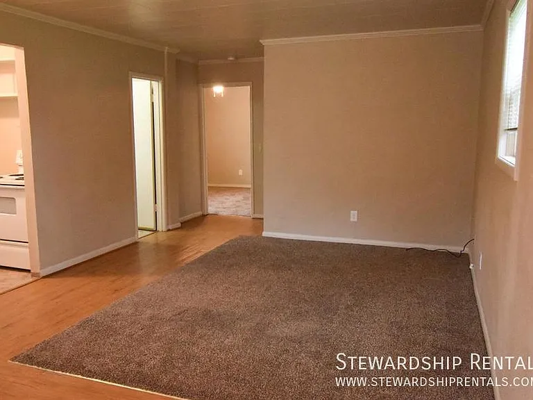 48177 Lauren Dr #4 — Photo 2
