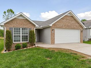1643 Bobby Nichols Dr, Cookeville, TN 38506