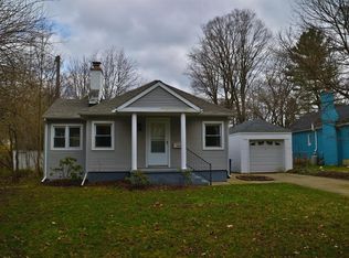 1820 Chandler Rd, Ann Arbor, MI 48105