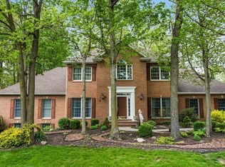 2705 Baywood Trl, Fort Wayne, IN 46845