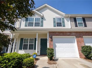 826 Central Park Ave, Greensboro, NC 27407