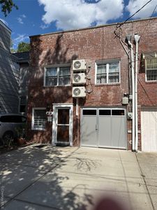 9425 96th Street, Ozone Park, NY, 11416