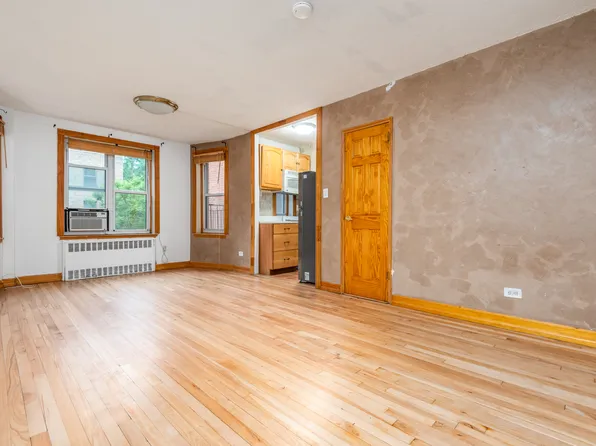 33-35 81st Street image 1 of 13