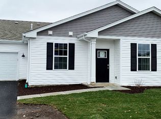 6491 Juniper Dr, Wonder Lake, IL 60097