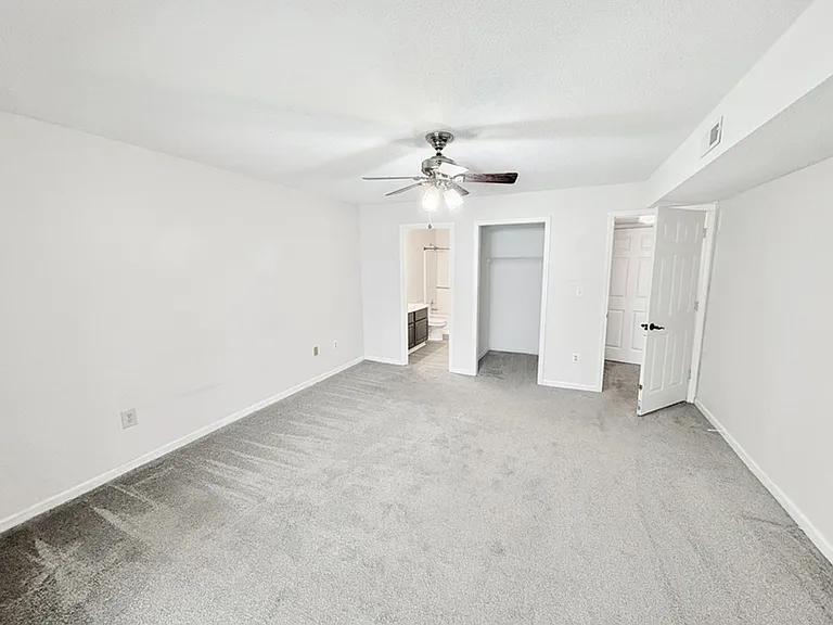 103 Northlake Dr — Photo 9