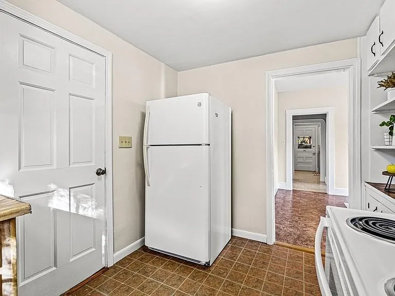 Kitchen staged