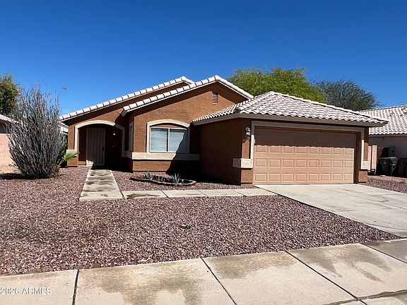 3rd image of 16056 W Mesquite Drive