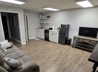 1025 E Main St #1, Salem, VA 24153