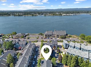 1728 SE Halyard Ln, Vancouver, WA 98661