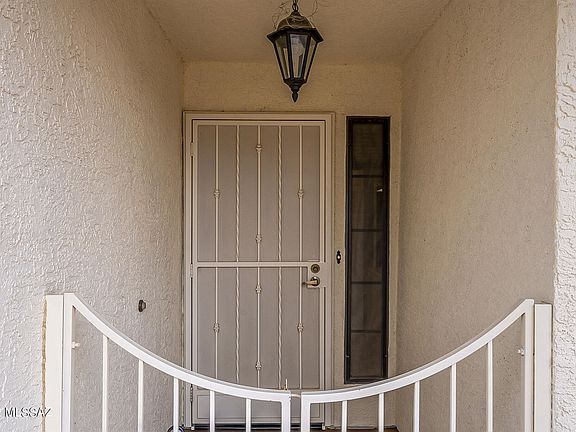 4th image of 1262 N La Canoa