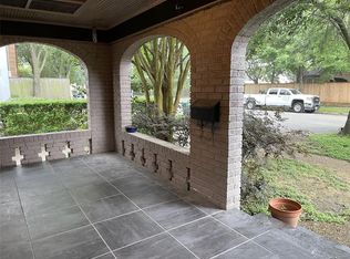 2417 Elmen St, Houston, TX 77019
