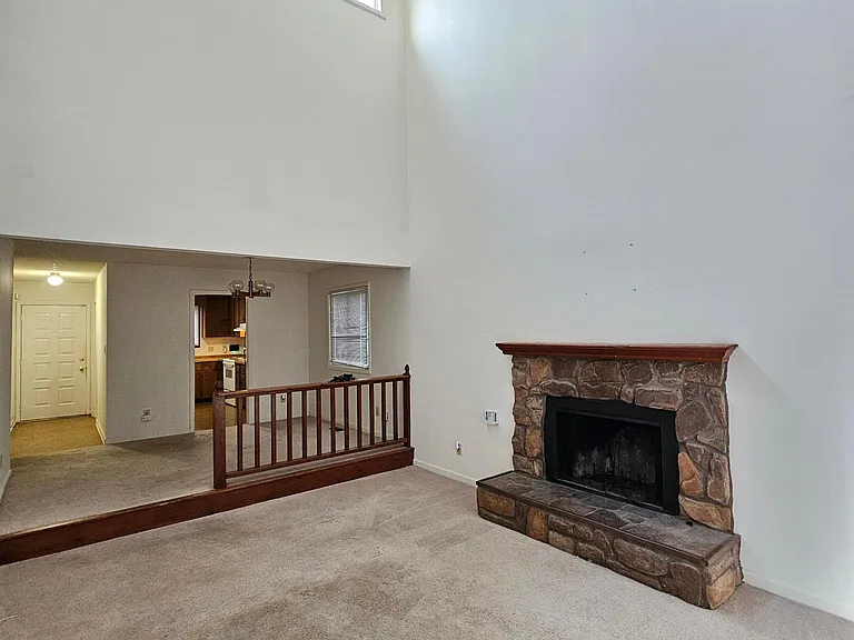 4710 Cornwall Pl — Photo 6