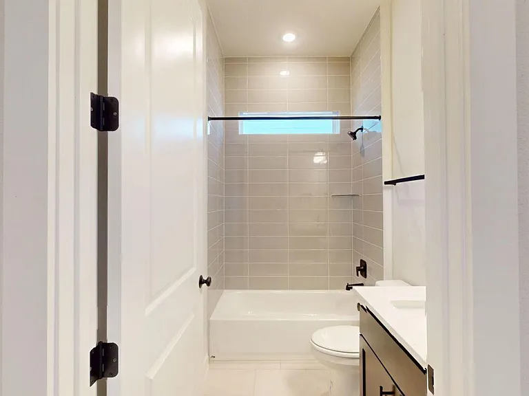 13209 Stabler Dr — Photo 11