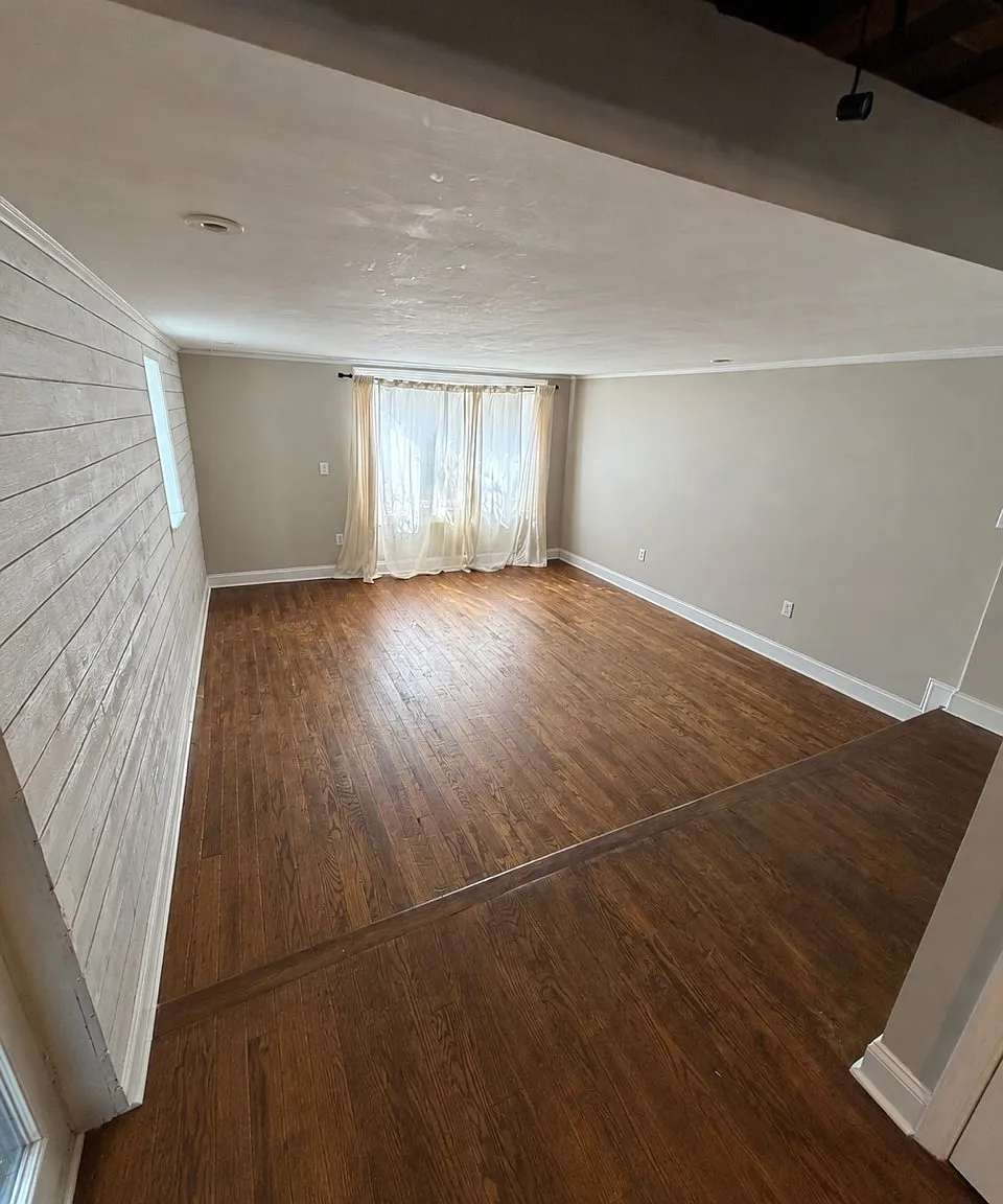 2 bed, 1.5 bath, 1194 sqft, $2,800 — Photo 2