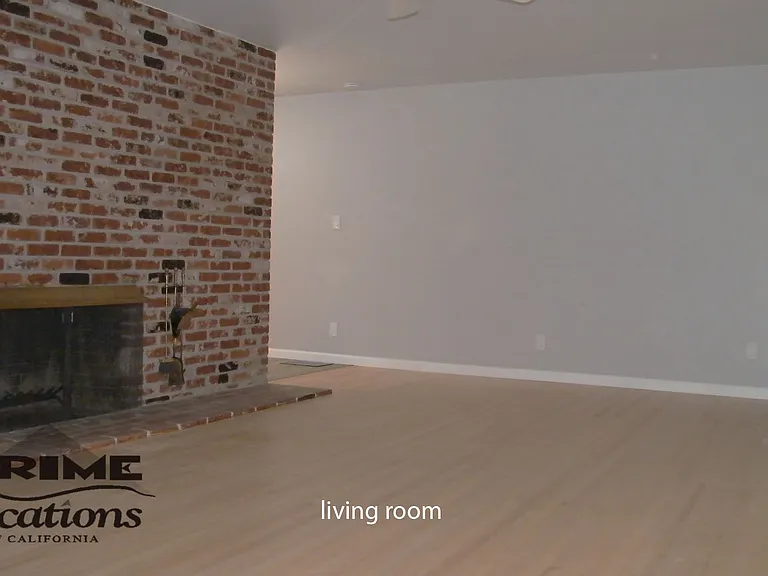 3342 Brunner Dr — Photo 2