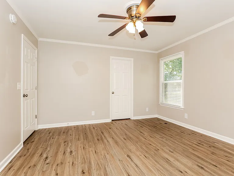 2409 Racquet Club Dr — Photo 11