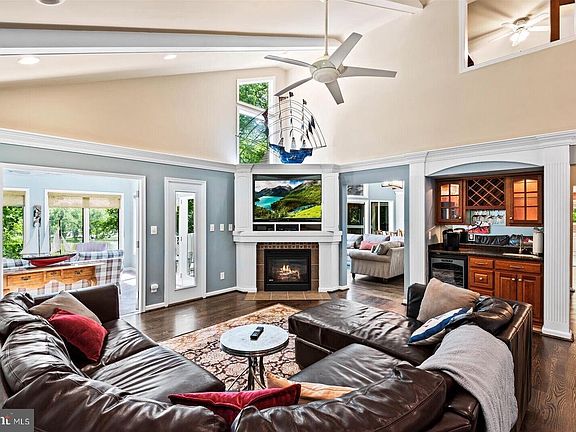 4th image of 6227 Eds Rd