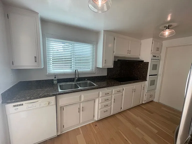 16847 Acena Dr — Photo 15