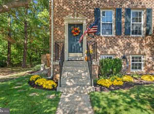 7863 Painted Daisy Dr, Springfield, VA 22152