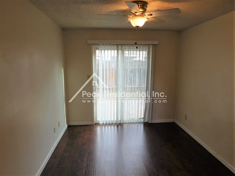 10260 Mills Station Rd — Photo 3