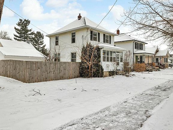 3rd image of 1414 S West Ave