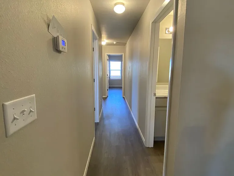 503A W Christopher Dr — Photo 8